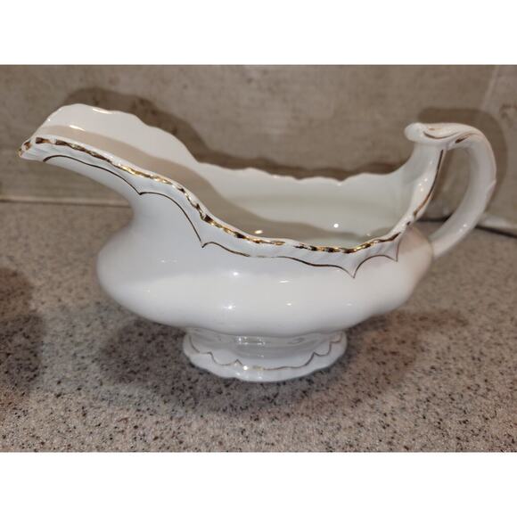 John Maddock & Sons Royal Vitreous China Antique Covered Server & Gravy boat - Picture 4 of 10